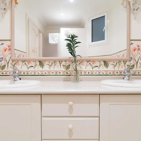 La Zurriola - Ib. * San Sebastián